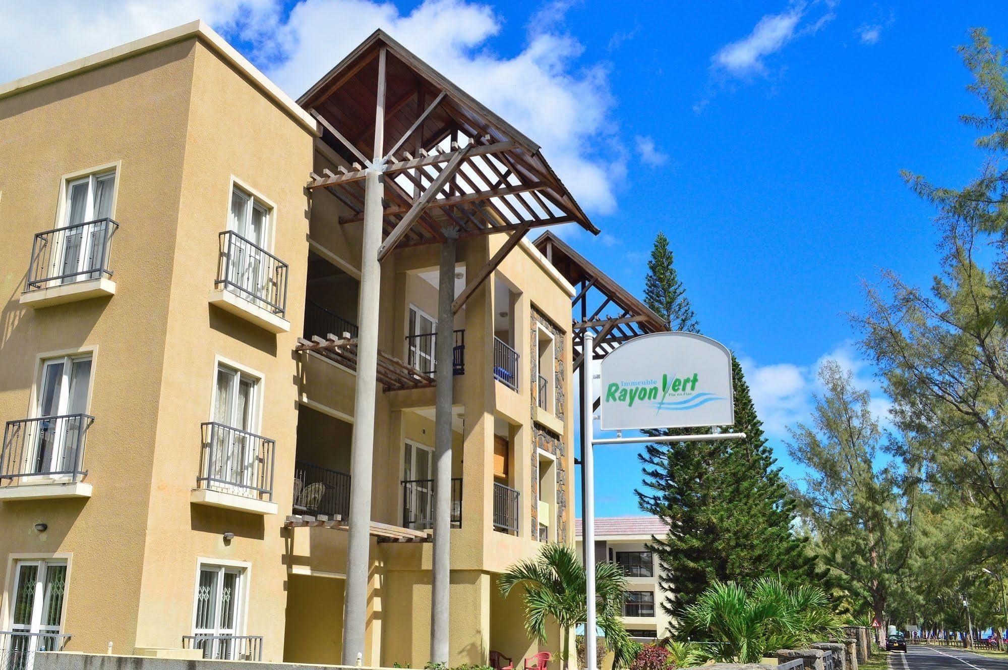 Paradya Beach Apartments Flic-en-Flacq Εξωτερικό φωτογραφία